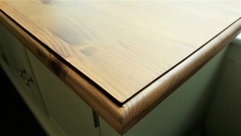 18mm Thick Pine Moulded Top To Enhance This Piece Of furniture
