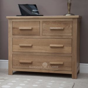Bury Solid Oak 4 drawer chest . with 2 drawers and 2 long drawers under. light lacquered finish with choice of handles