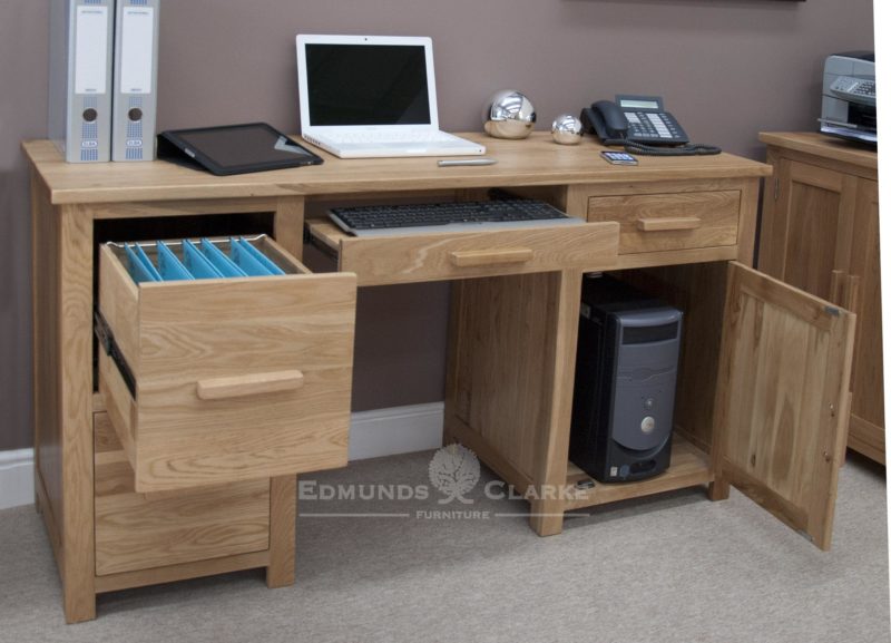 Bury Oak Large Computer Desk (1)