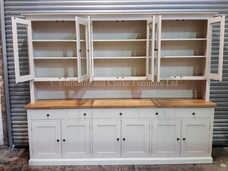 9ft complet dresser six glazed doors in rack with six doors in sideboard with five drawers above