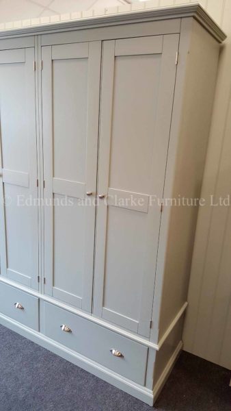 Bespoke 6 Door Wardrobe | Edmunds & Clarke Furniture Ltd