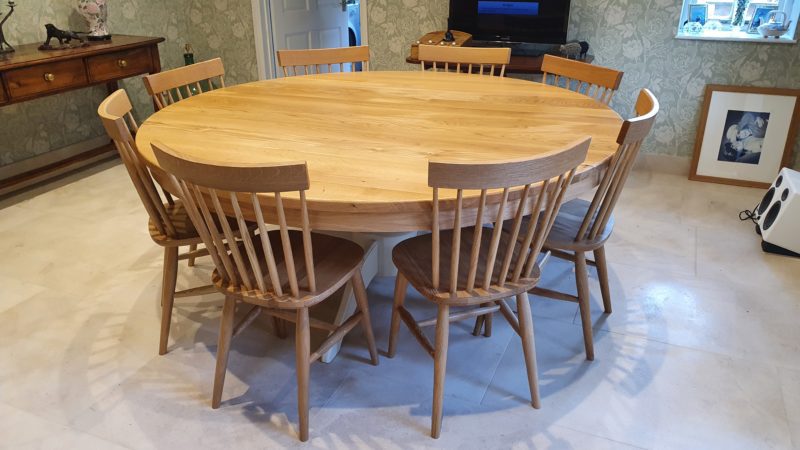 Edmunds bespoke 6ft painted and oak round table V2