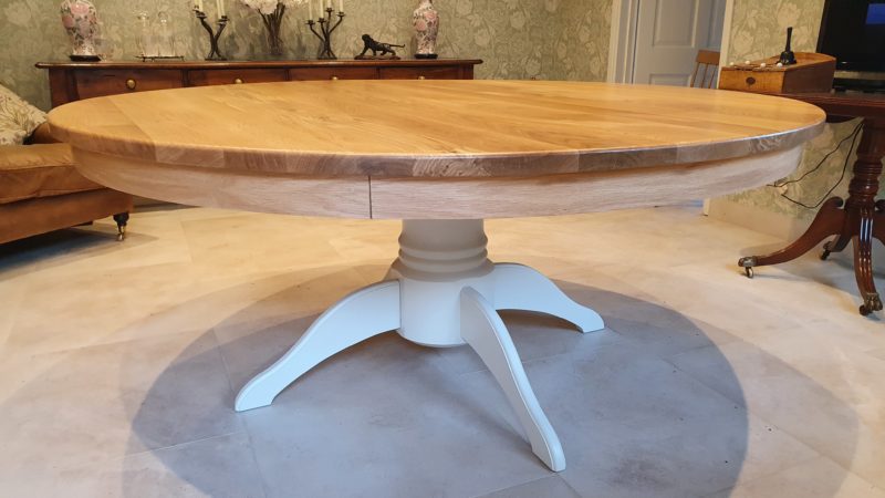 Edmunds bespoke 6ft painted and oak round table V1