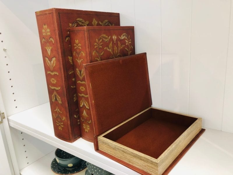 Red Set of 3 book boxes o